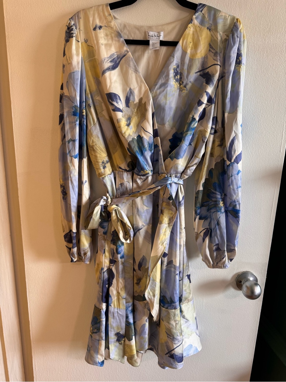 Nicole Miller New York Women's Blue Yellow Floral Satin Wrap Dress Tie Waist